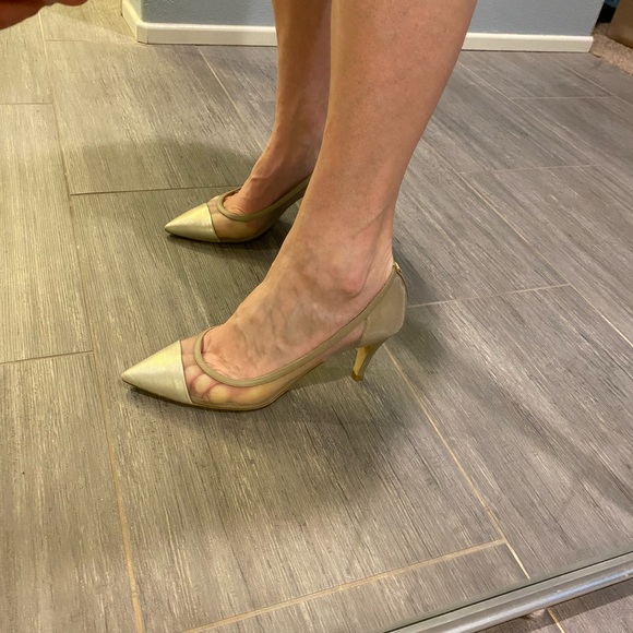 Champagne Mesh & Leather Mix Chanel pumps size 41.5 (US 10.5) - Picture 8 of 10